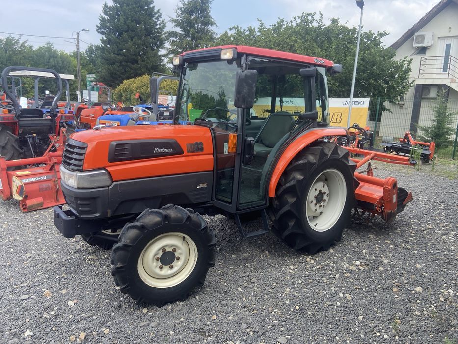 Tractor japonez Kubota KL33, 4x4, 33cp , cabina + freza
