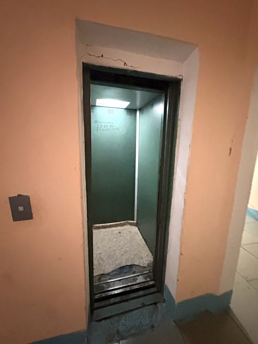 Продам 2-х комн. квартиру на КШТ