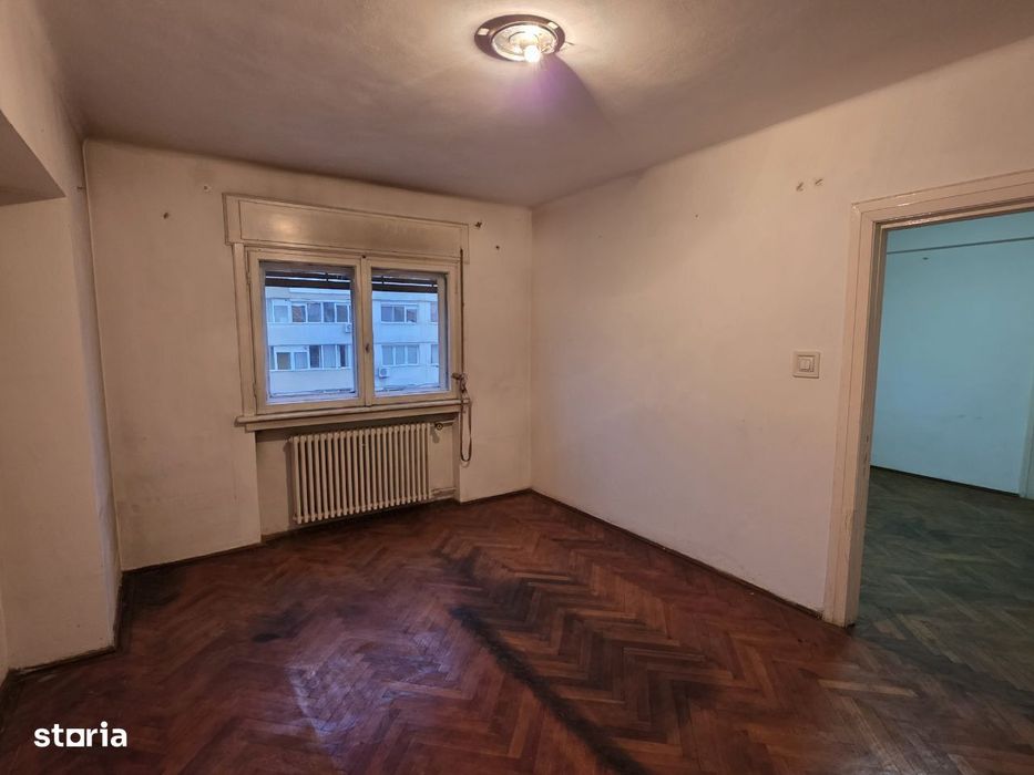 Apartament spatios 4 Camere langa Metrou Gara de Nord