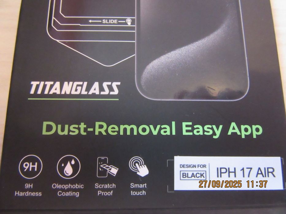 iPhone 17/Pro/Max/Air/ TITAN GLASS Easy App Стъклен протектор за екран