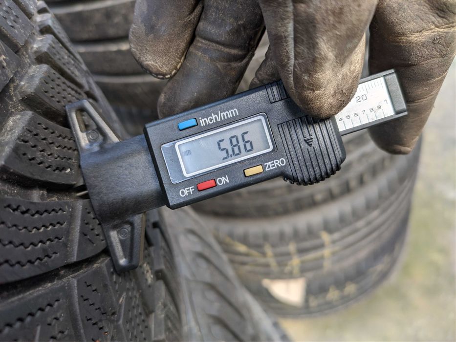 4бр Зимни гуми 225 45 18 - Goodyear - DOT 2022