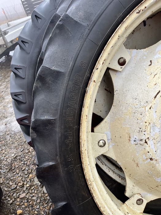 Roti de tractor tehnologice 9.5-R44 ( 230/95 -44 )