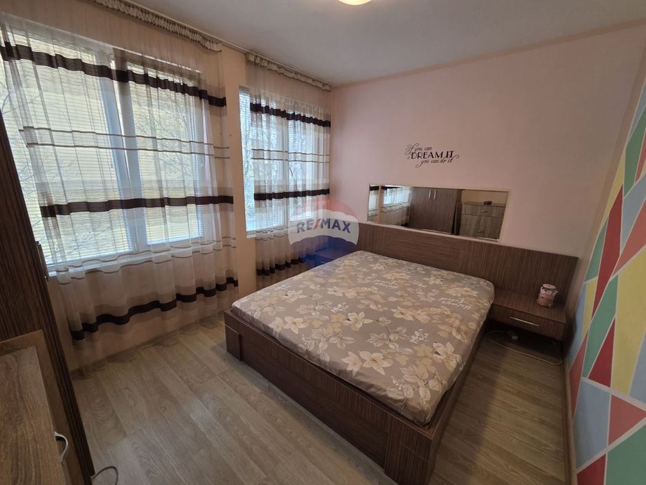 гр. Варна, кв. ЗК Тракия, Обзаведен апартамент 4327