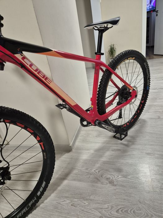Bicicleta carbon Reaction CUBE GTC SL,roti 27.5,furca FOX,1x11v