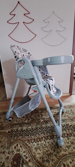 Детский столик для кормления