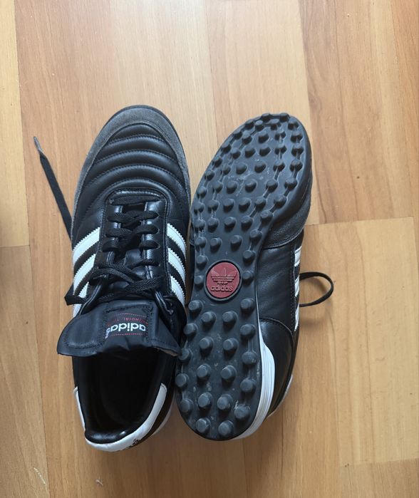 Ghete fotbal sintetic Adidas coupa Mundial