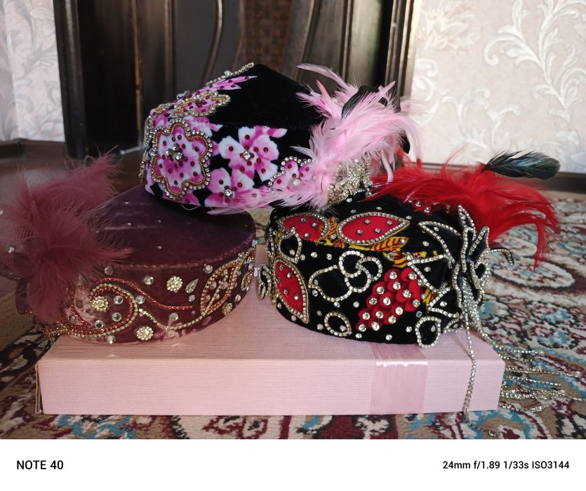 Корона, калпок и даструмол