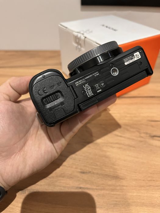 Камера Sony ZV-E10 тушка