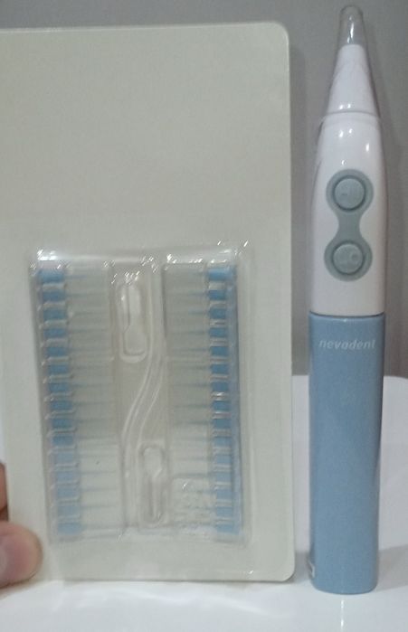 Уред за почистване на зъби