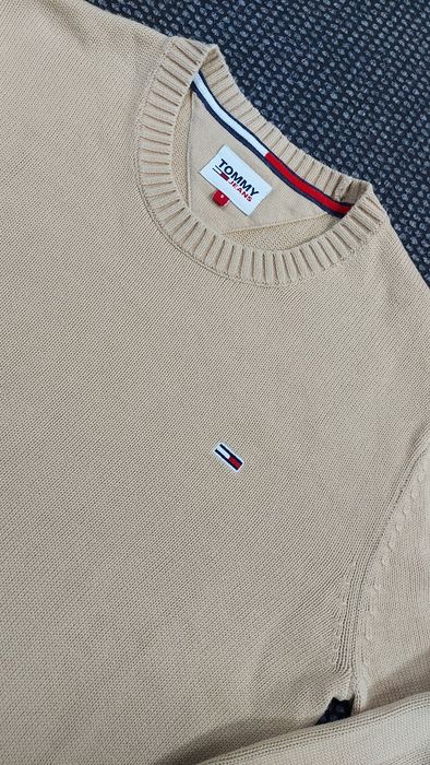 Tommy hilfiger пуловер S/M размер