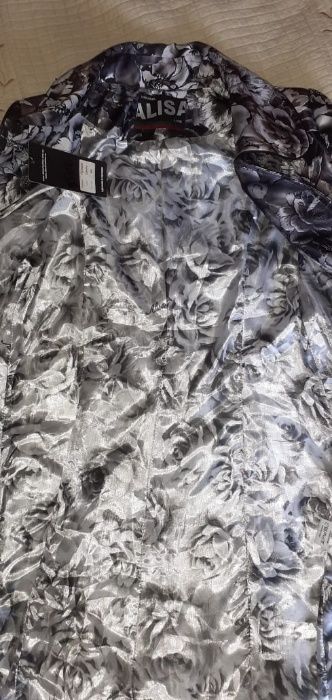 ПЛАЩ Женский, НОВЫЙ, 46р