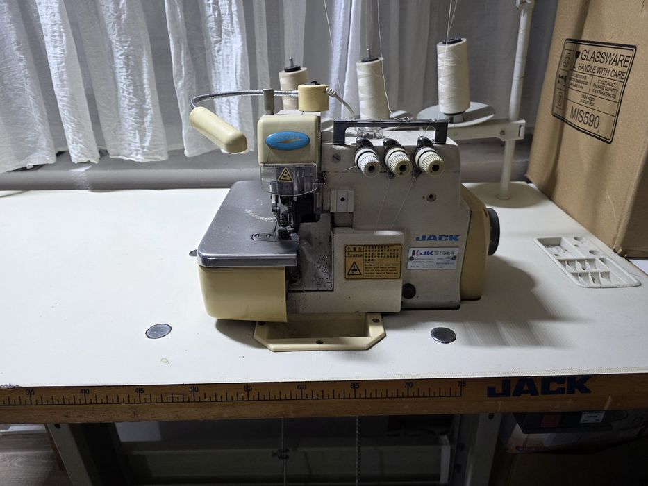 Triploc  3 ate + masina de cusut liniara