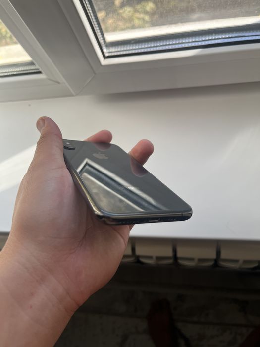 Продам Iphone XS 256gb