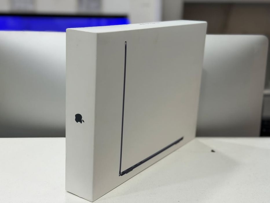 Чисто Нов-Apple MacBook Air M5 13” (2026)