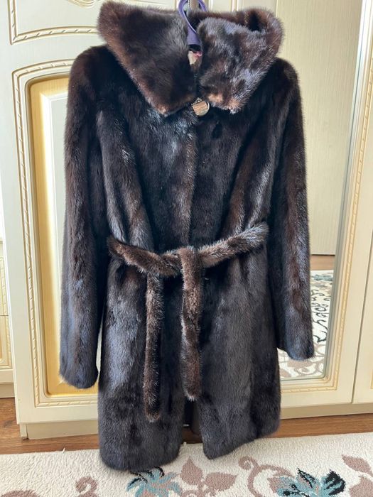 Шуба норковая.