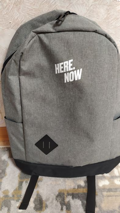 Продам два рюкзака.