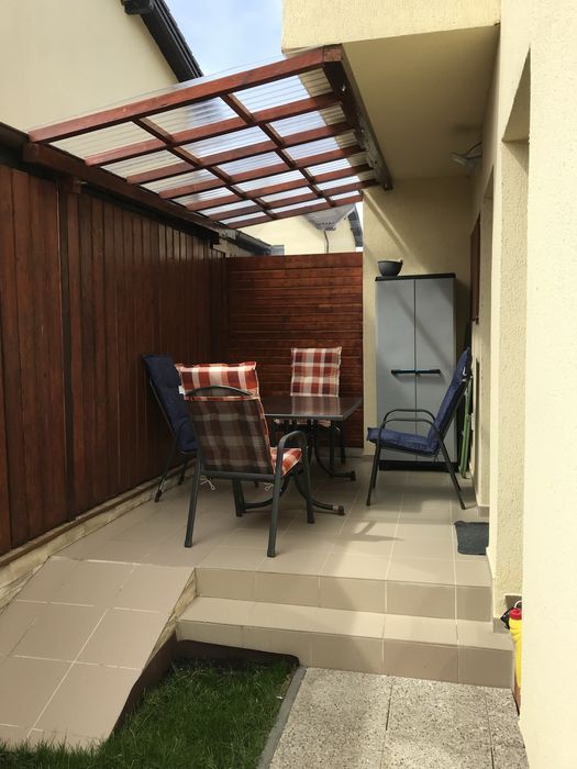 Casa tip duplex  Sanpetru