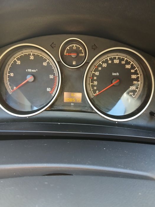 Vând opel zafira b 2006 1.9CDTI 120 cp