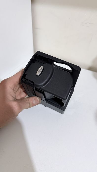 Подстаканник на Mercedes benz W211