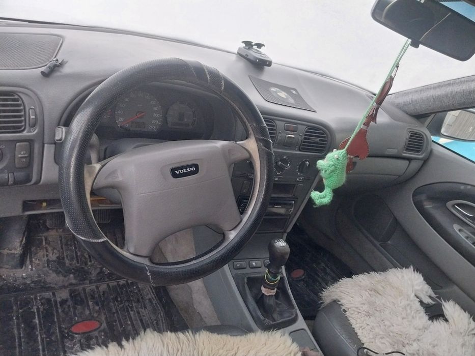 Volvo автомобиль