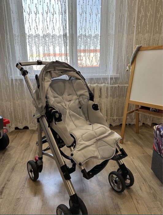 Продам летнею коляску