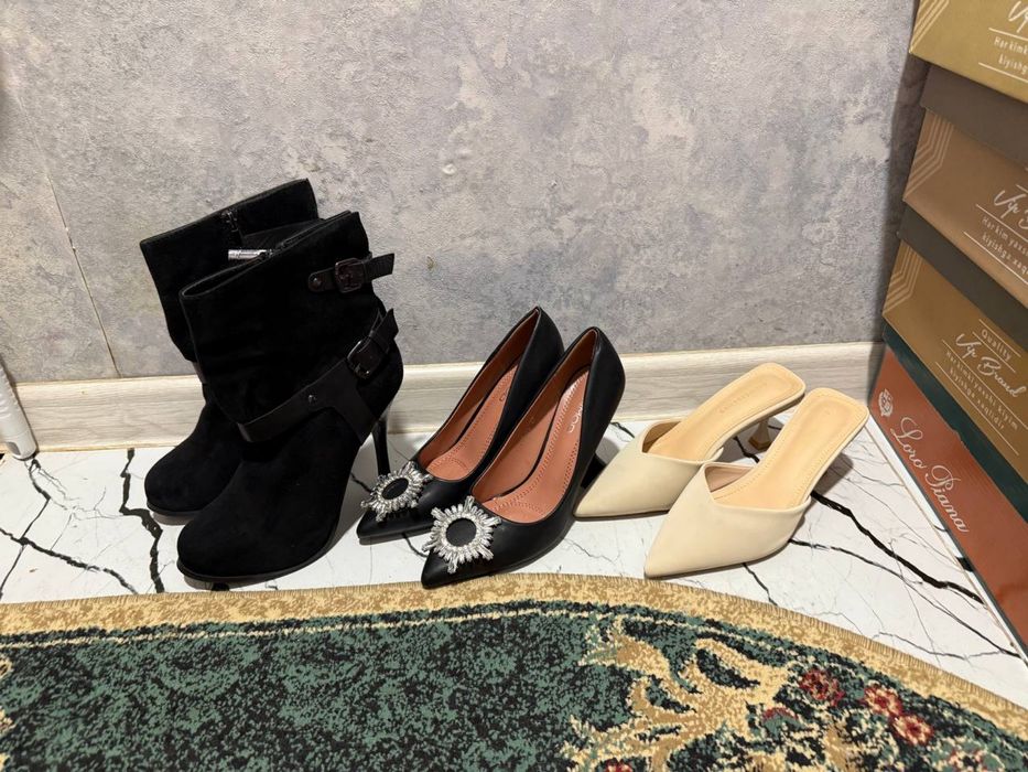 Продаётся женская обувь