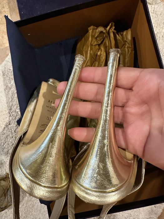 LeSilla Оригинални обувки, два чифта 35/35.5 Намаление