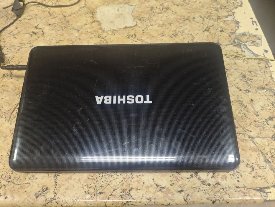 Toshiba Satellite L850 – i7 / 8GB / SSD 120GB