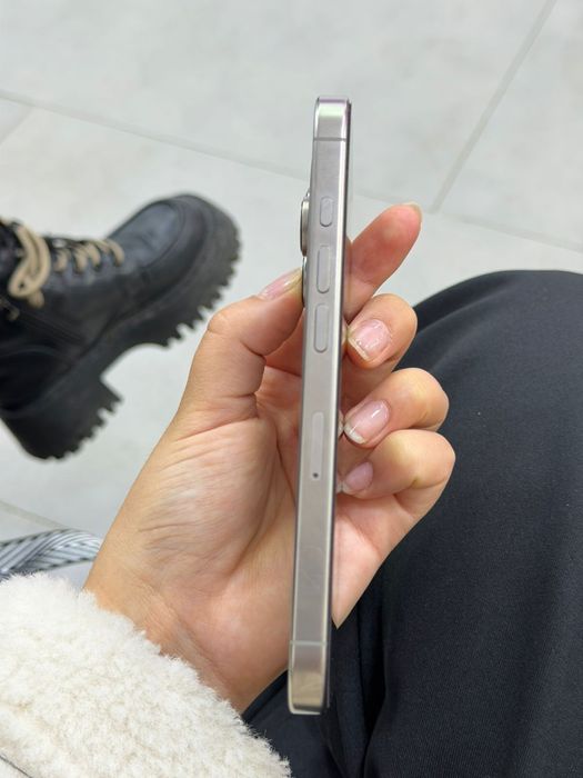 Айфон 16 про 128 гб акб 100%