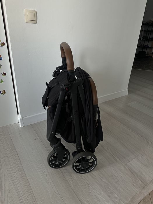 Продам коляска jole