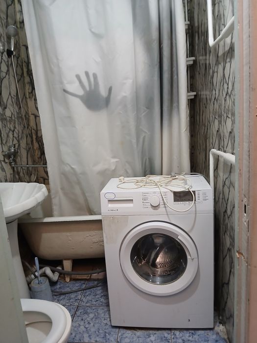 Сдам квартиру Женис 50