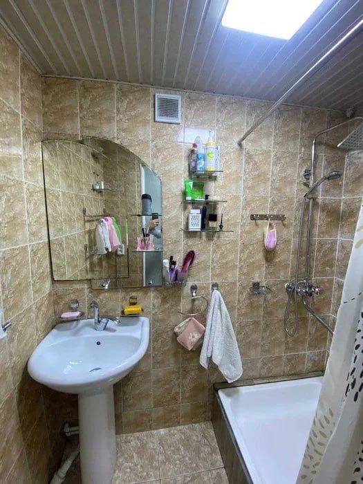 Olmazor Beruniy metro srochni arenda kvartira