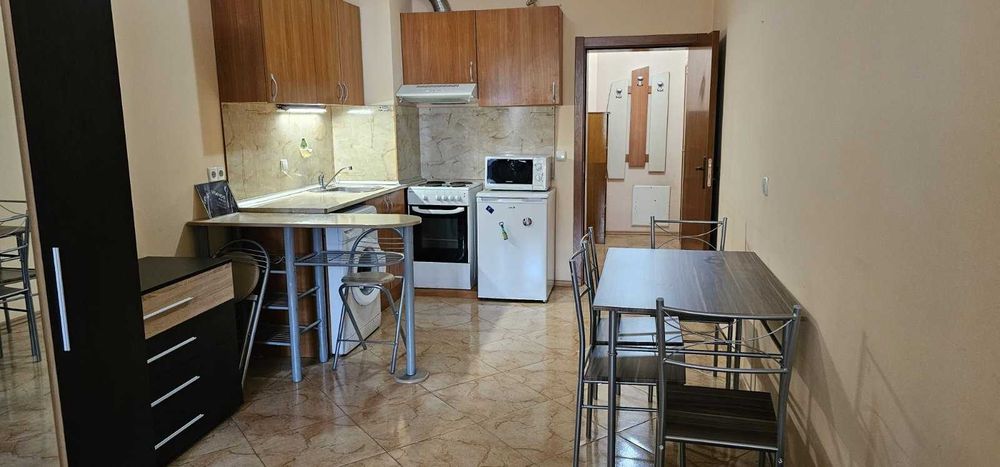 Дава се под наем Едностаен апартамент в София, Зона Б-18 - 50 кв.м за 400 € - Снимка #2