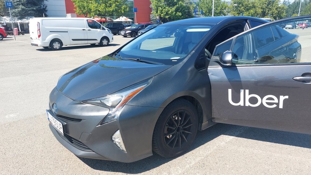 Toyota prius 2017