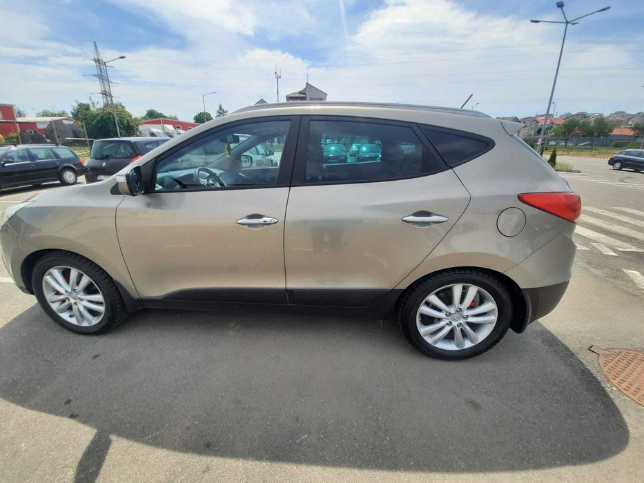 HYUNDAI ix35 2010 — imagine 22