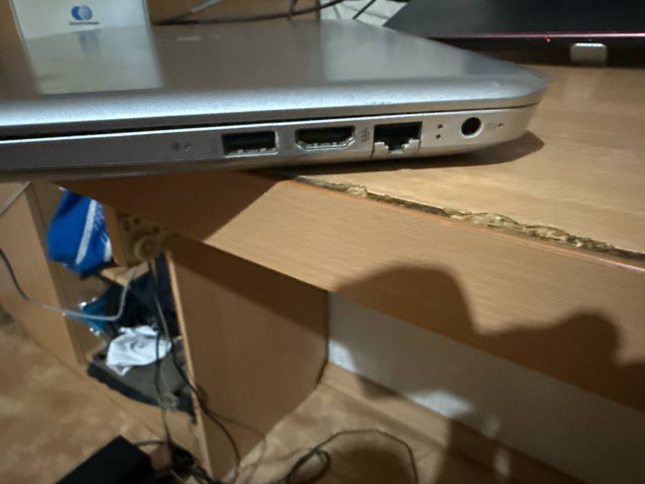 Продам Ноутбук HP desktop-enb3van