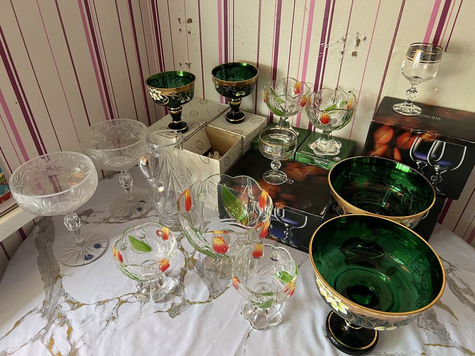 Продается набор посуды