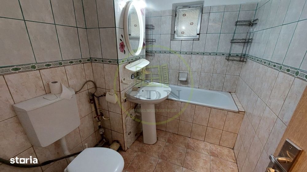 Apartament doua camere decomandat, parter, Rovine zona Bulevardul Dece