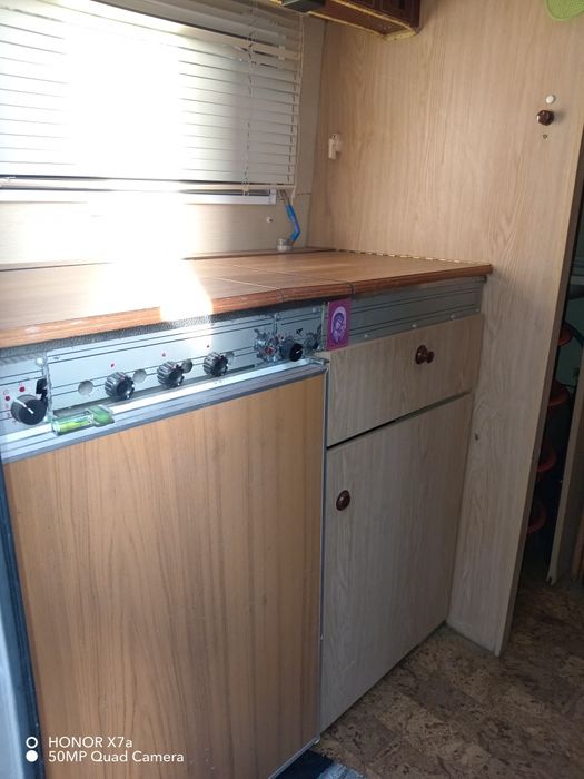 Продавам каравана Шато