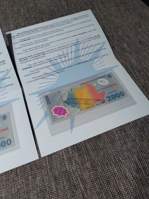 Doua bancnote Eclipsa de soare, serie consecutive. Seria 001A.