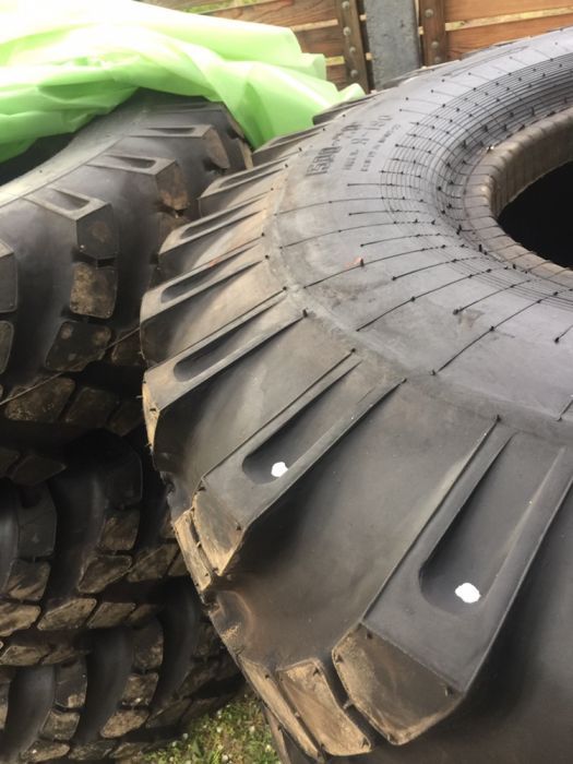 Cauciucuri 1400,1500 r 20 noi fabricatie RUSSIA