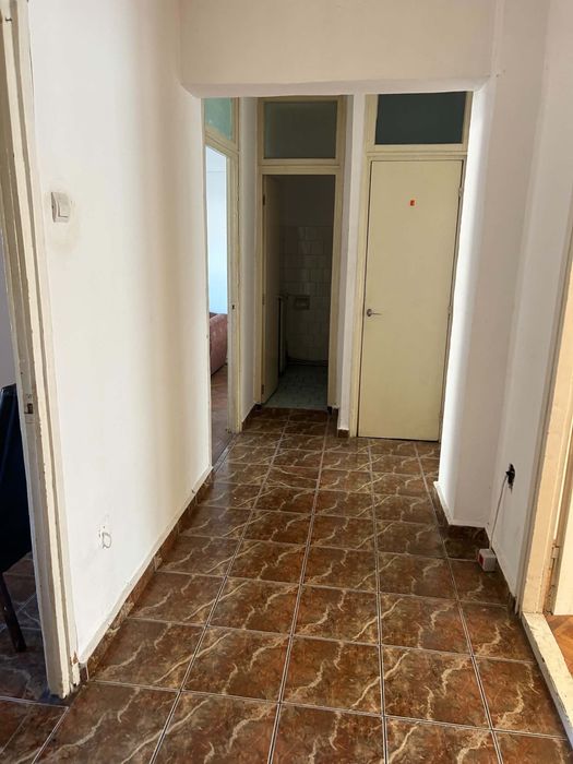 Vand Apartament Transilvaniei!