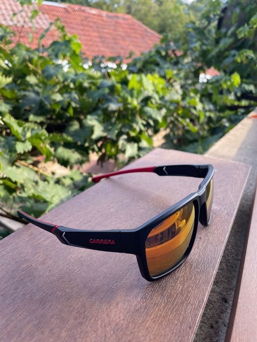 Слънчеви очила Carrera