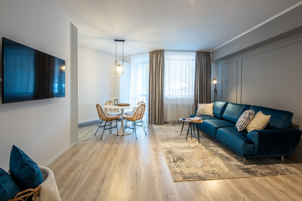Ofer spre inchiriere apartament 2 camere Sinaia