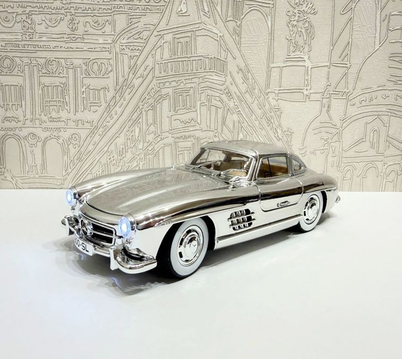 Mercedes-Benz 300 SL, 1:24! Металлическая модель со светом и звуком
