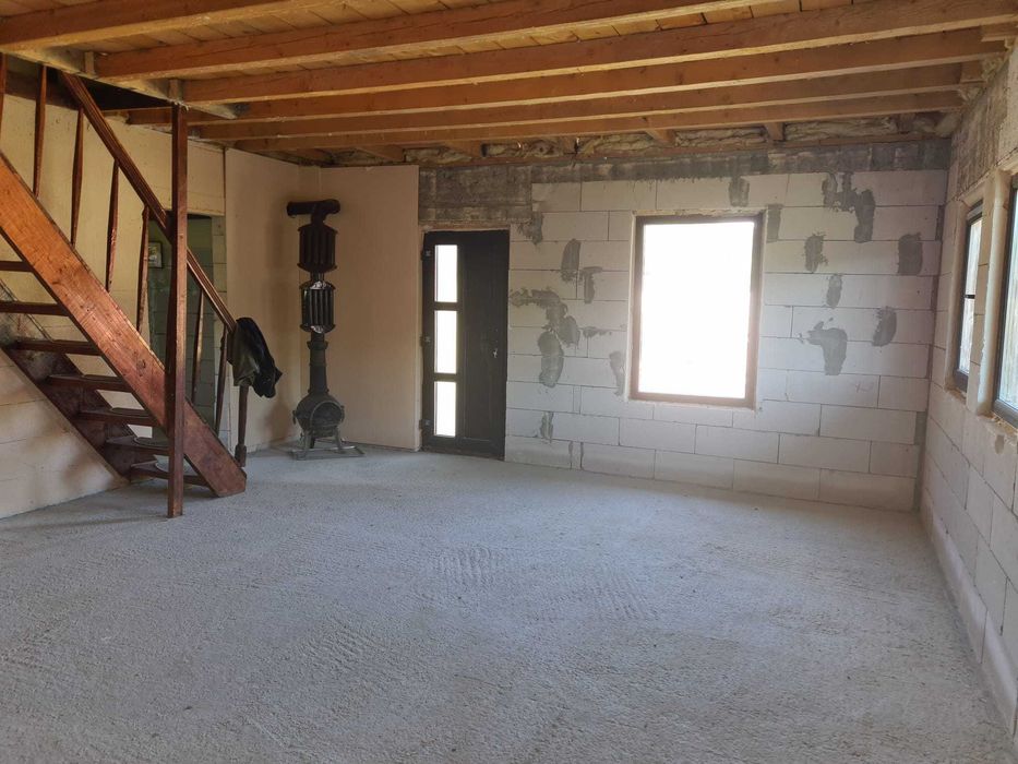 Casă individuală la roșu, 5 camere, teren amenajat, proprietar, sat Mitocul Bălan, com. Crăcăoani