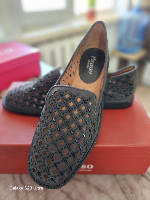 Продам летние туфли новые