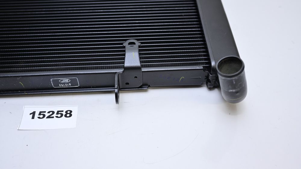 Radiator Apa OEM Honda CB 650 R / CBR 650 R 2019 - 2026