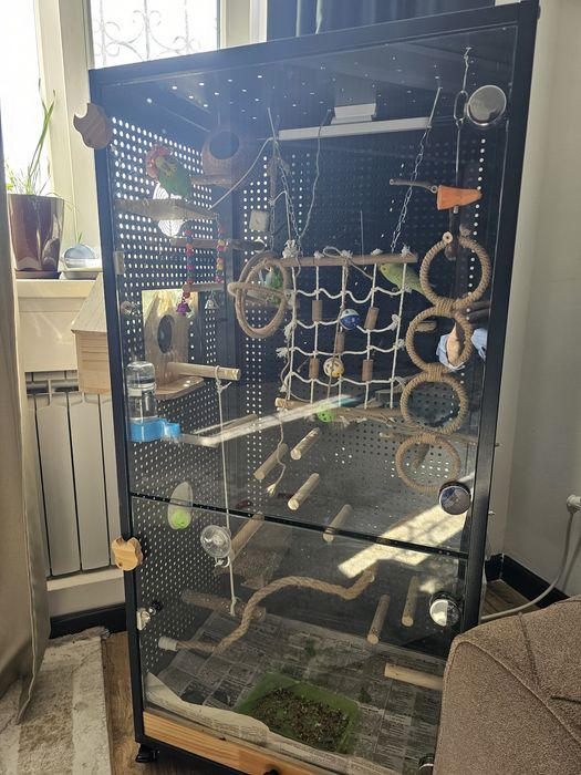 Клетка для попугаев