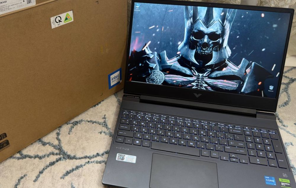 Игровой ноутбук HP VICTUS/i5-13500H/RTX3050 6гб/ОЗУ 16гб/SSD 512гб